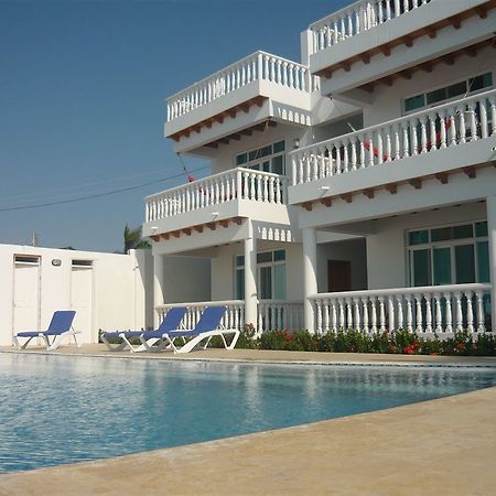 Hotel Emblema Playa Manzanillo Exterior photo